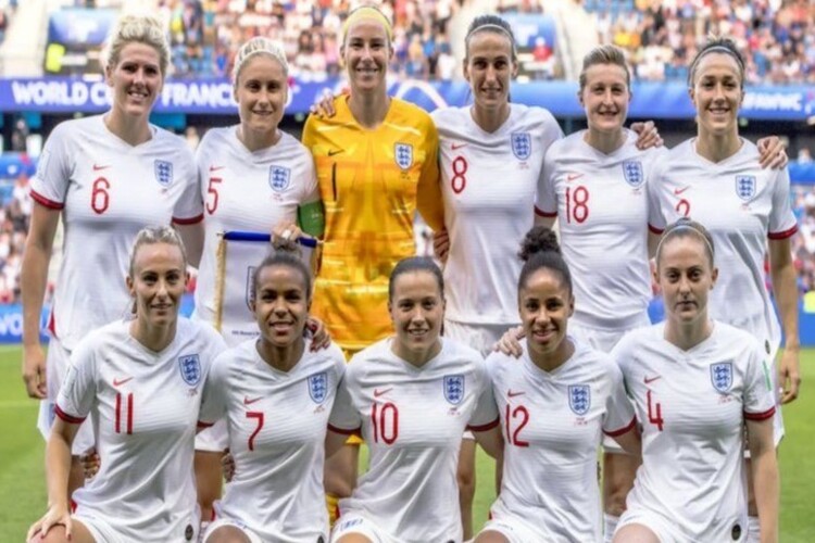อังกฤษ: ตำแหน่งใดในฟุตบอลโลกสำหรับ ฟุตบอลหญิงทีมชาติอังกฤษ?